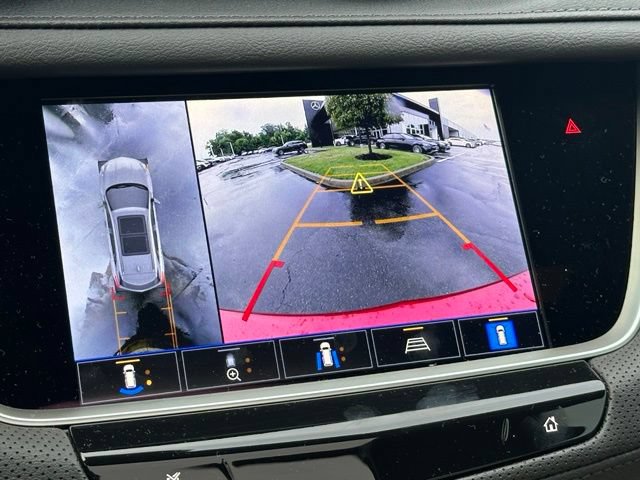 Used 2025 Cadillac XT5 Sportv w/ Technology Package AWD/4WD image 36