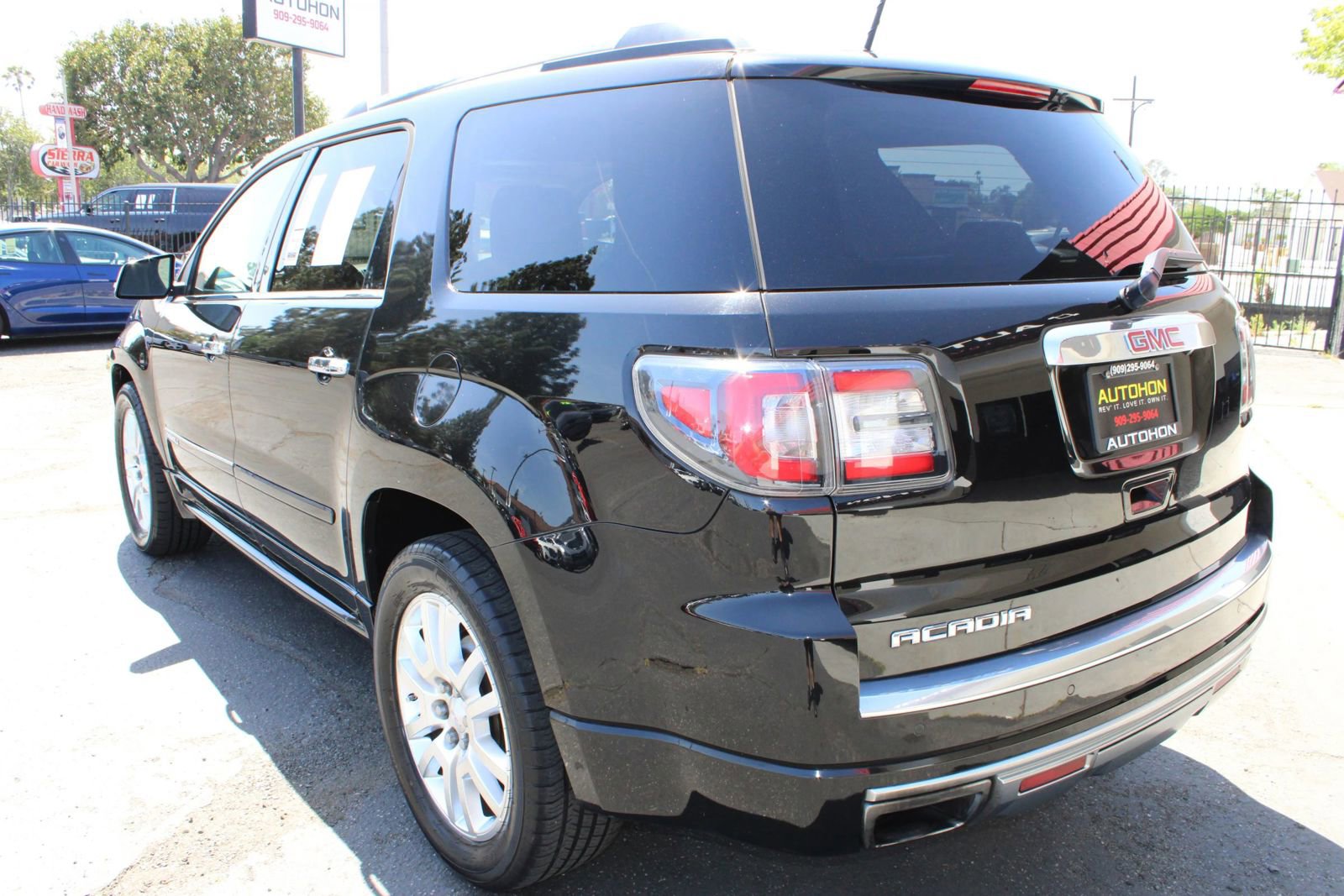 Used 2016 GMC Acadia Denali FWD image 48