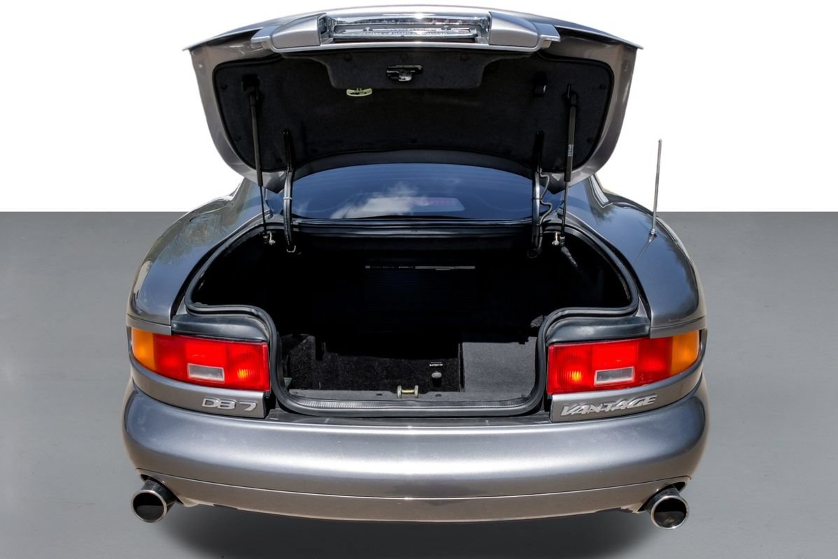 Used 2002 Aston Martin DB7 Vantage RWD image 49