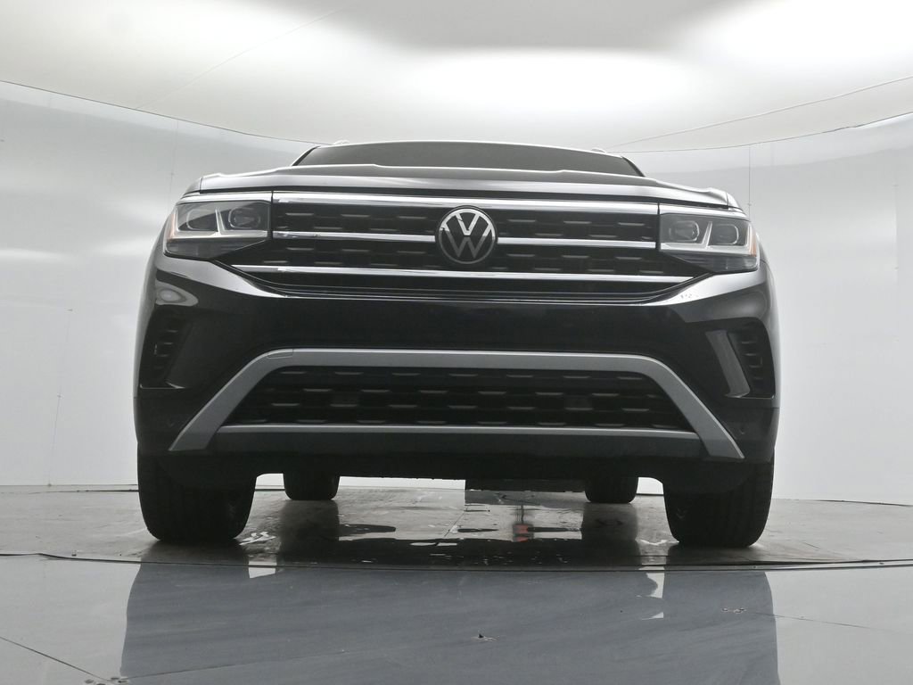 Used 2023 Volkswagen Atlas Cross Sport SE w/ Black Wheel Package AWD/4WD image 43