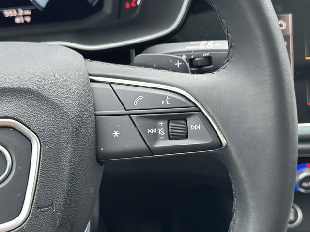 Certified 2025 Audi Q3 2.0T Premium w/ Convenience Package image 28