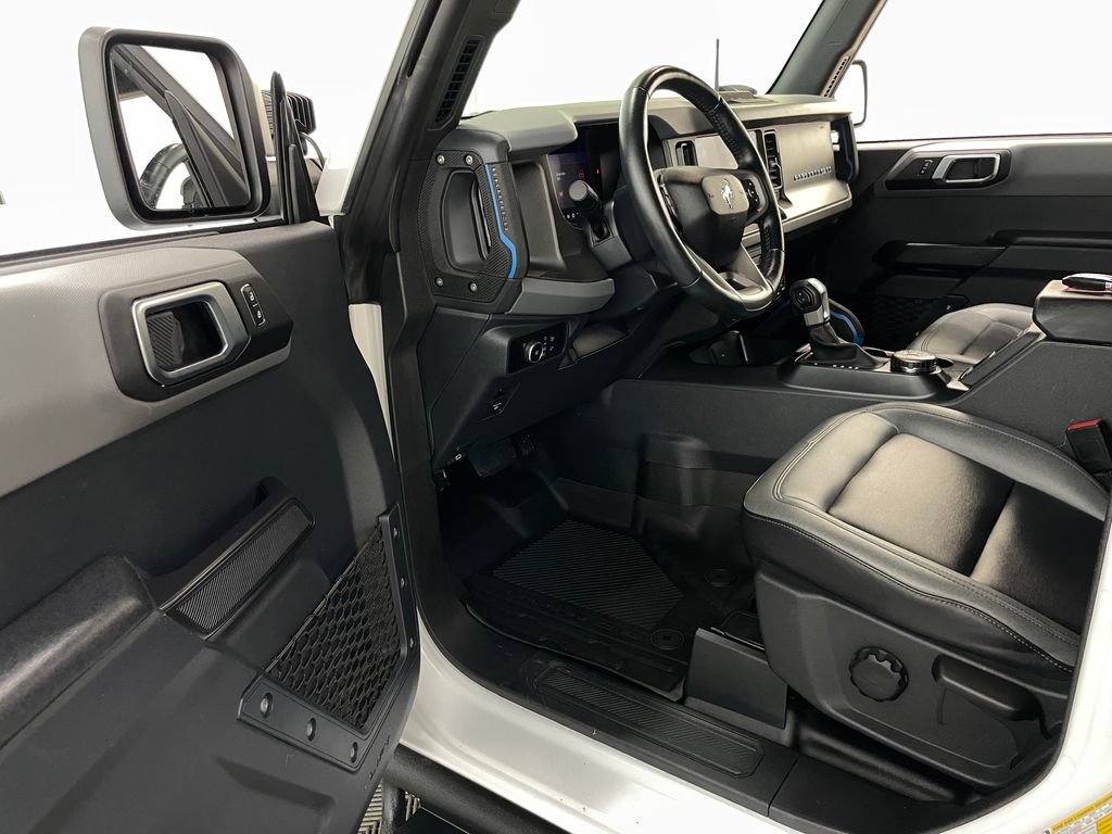 Used 2024 Ford Bronco Black Diamond AWD/4WD image 21