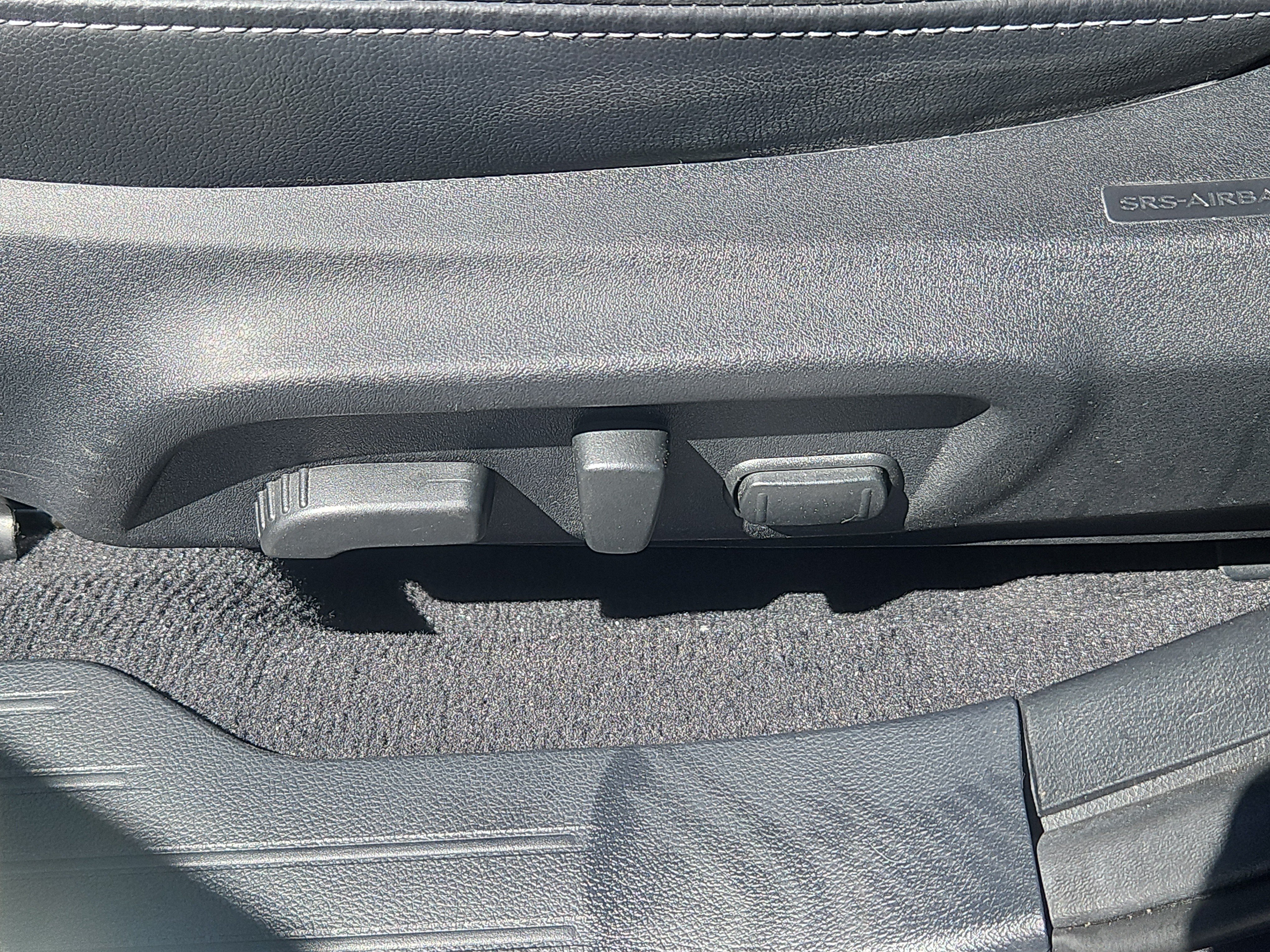 Used 2019 Subaru Outback 2.5i Limited AWD/4WD image 16
