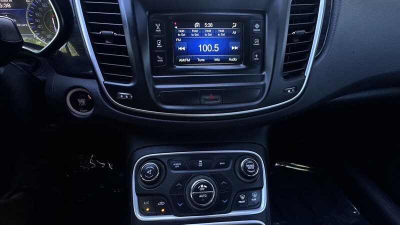 Used 2015 Chrysler 200 C FWD image 14