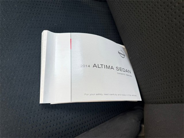 Used 2014 Nissan Altima 2.5 SV image 24