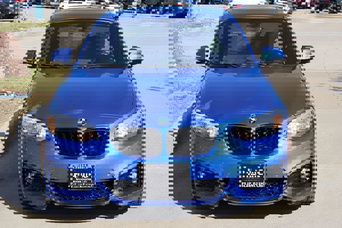 Used 2017 BMW 230i xDrive Coupe image 3