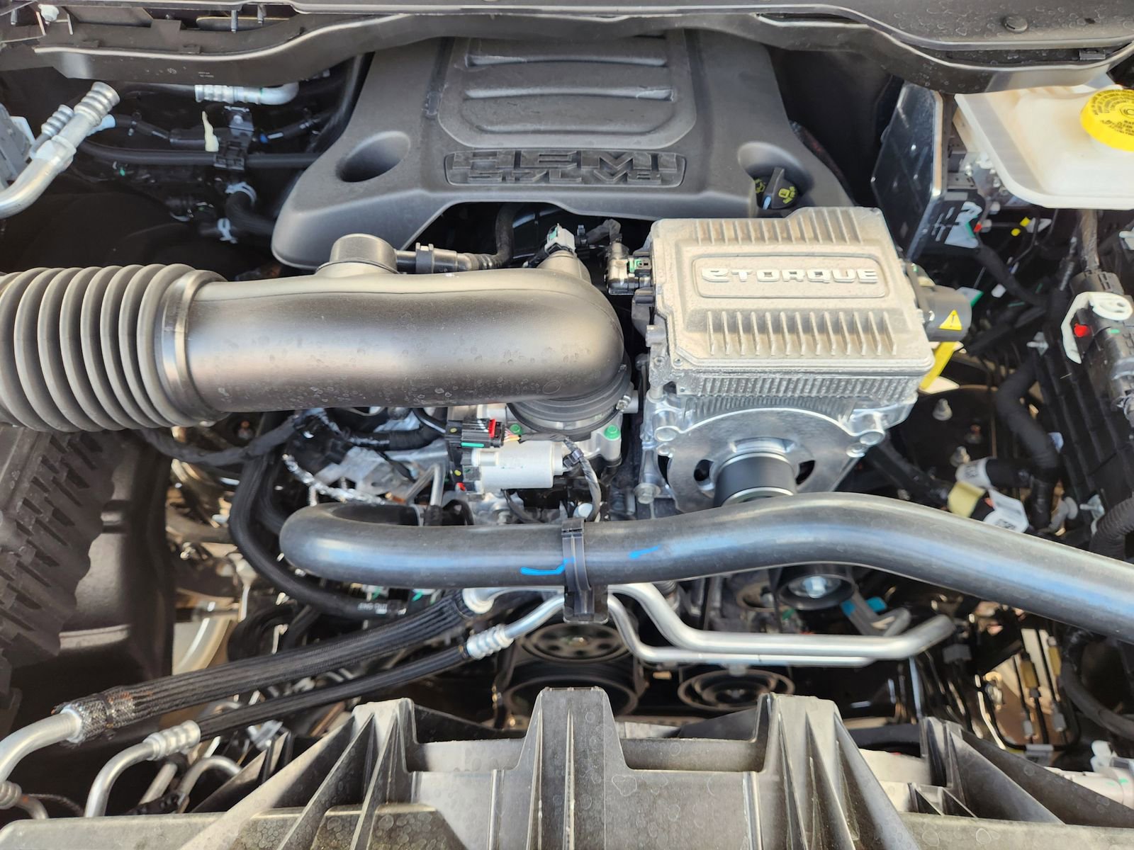 New 2026 RAM 1500 Express image 23