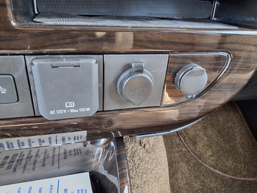 New 2026 GMC Savana 2500 Extended w/ Driver Convenience Package image 7