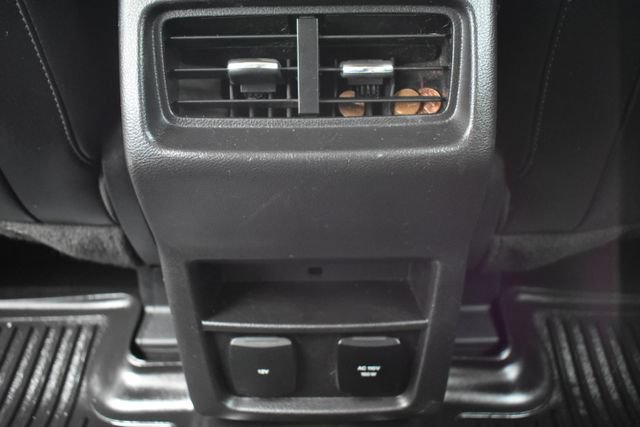 Used 2015 Ford Edge SEL w/ Equipment Group 201A AWD/4WD image 37