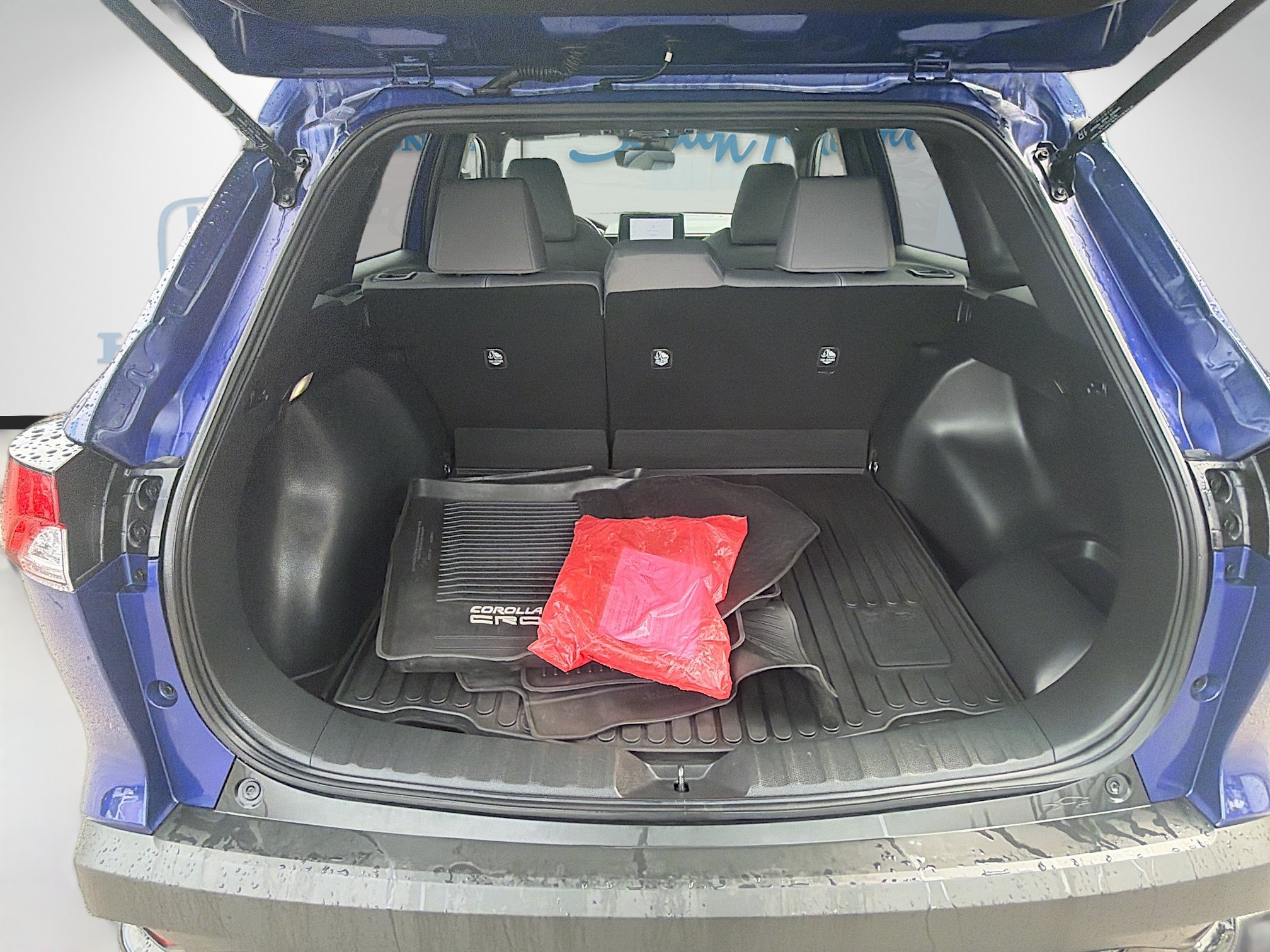 Used 2025 Toyota Corolla Cross AWD Hybrid image 26