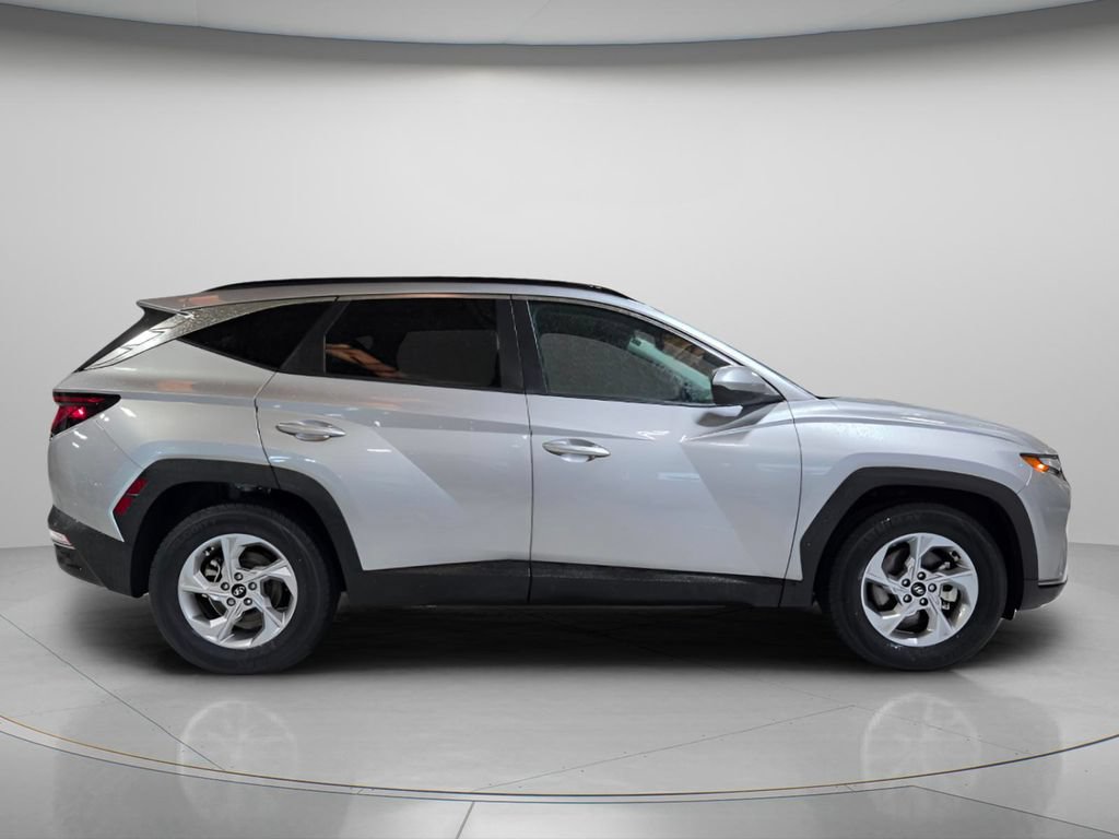 Used 2024 Hyundai Tucson SEL FWD image 8