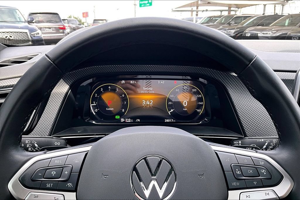 Used 2024 Volkswagen Atlas Cross Sport SEL Premium R-Line AWD/4WD image 31