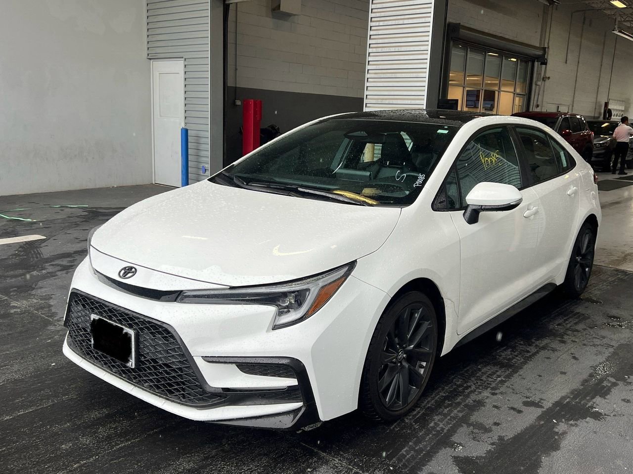 Used 2024 Toyota Corolla XSE FWD image 2