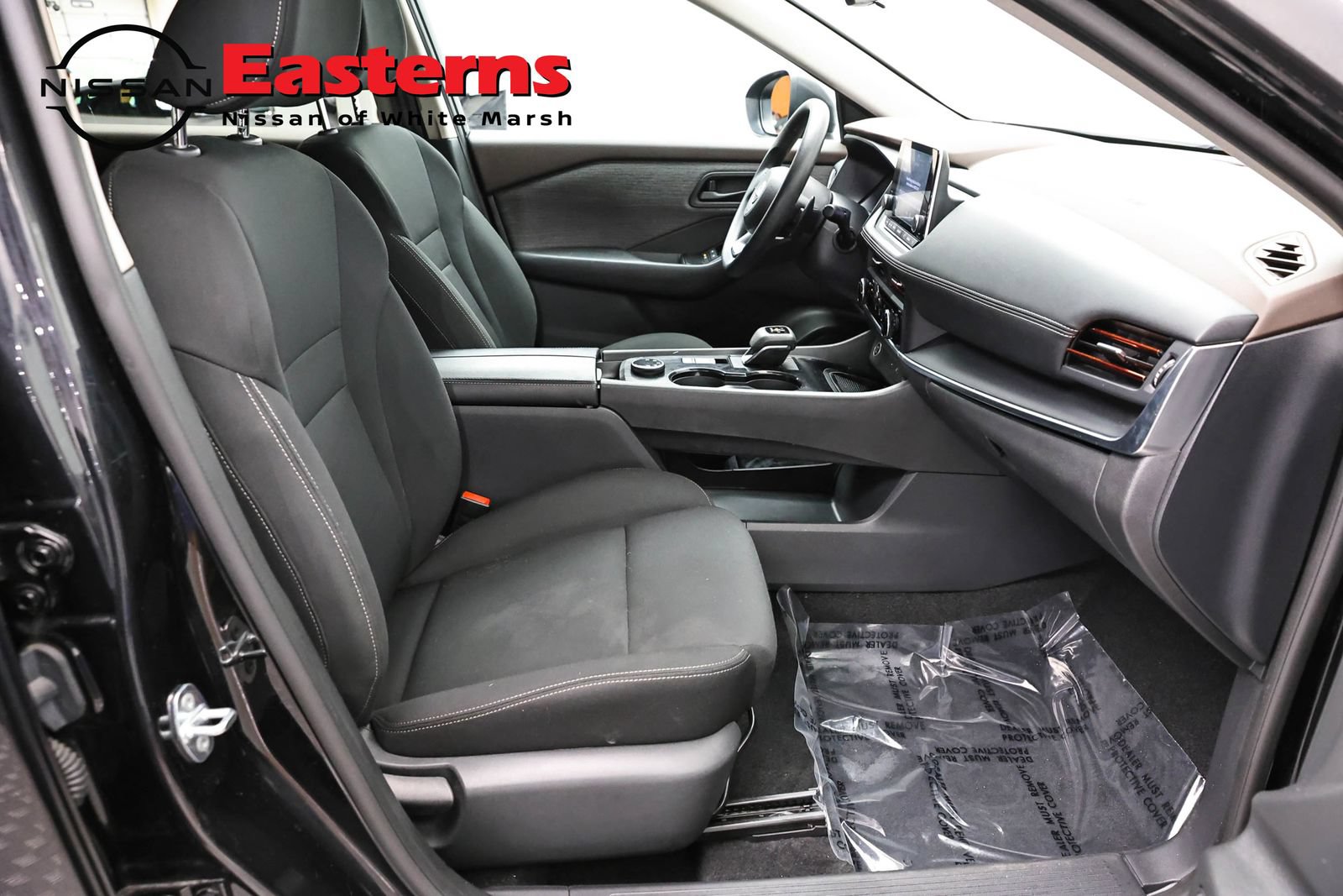 Used 2023 Nissan Rogue S AWD/4WD image 24