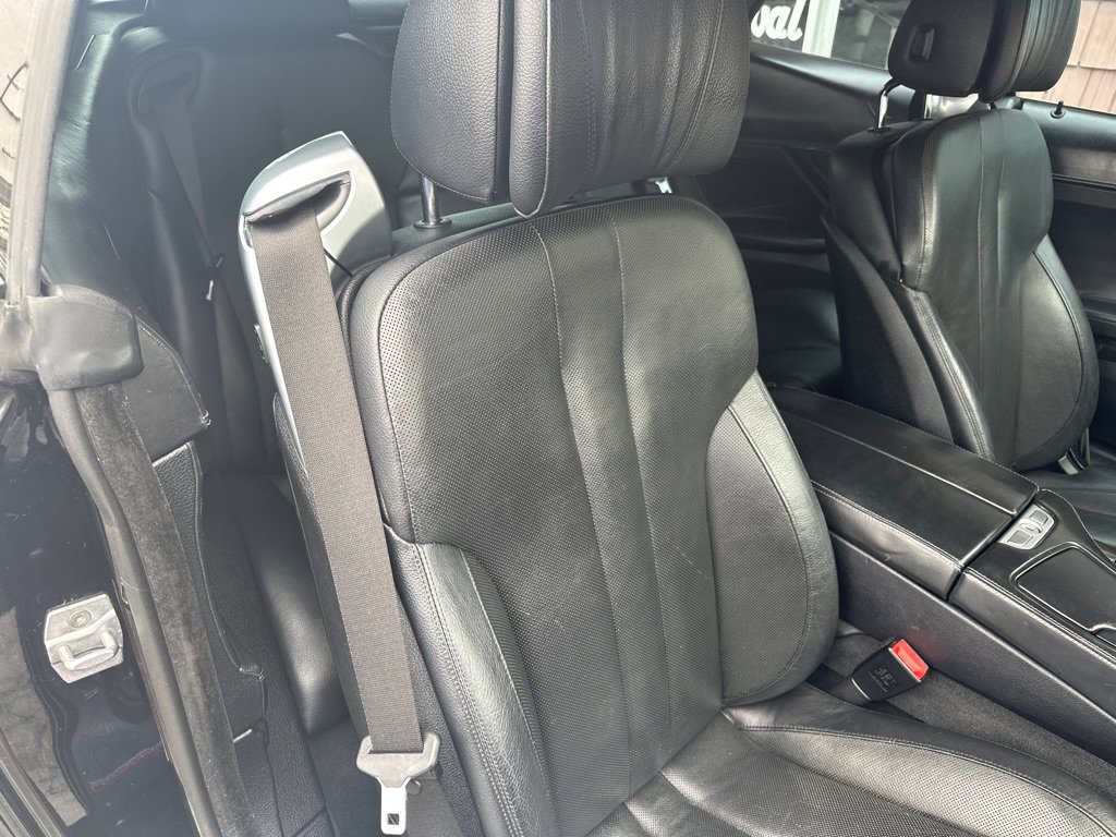 Used 2018 BMW 640i Convertible image 11