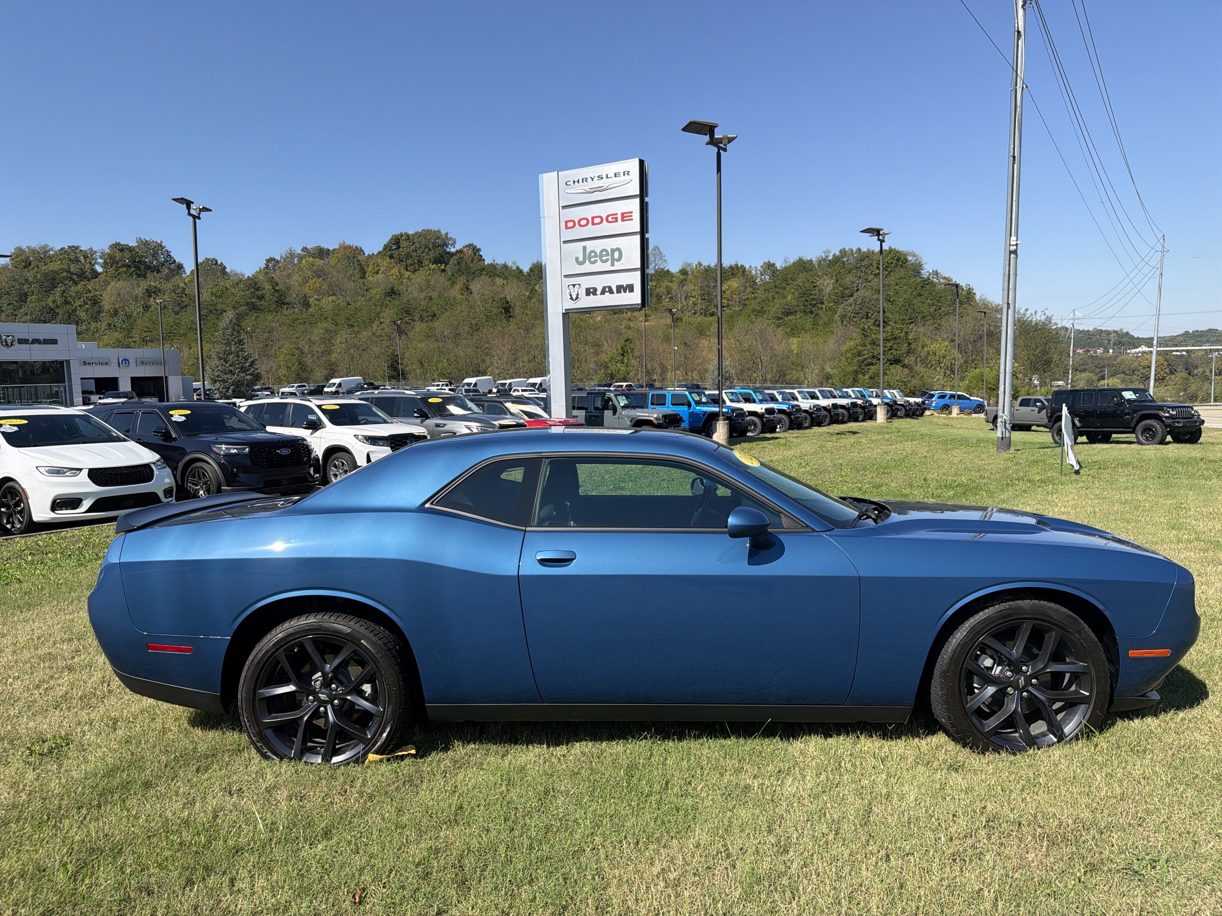 Used 2023 Dodge Challenger SXT w/ Blacktop Package RWD image 7