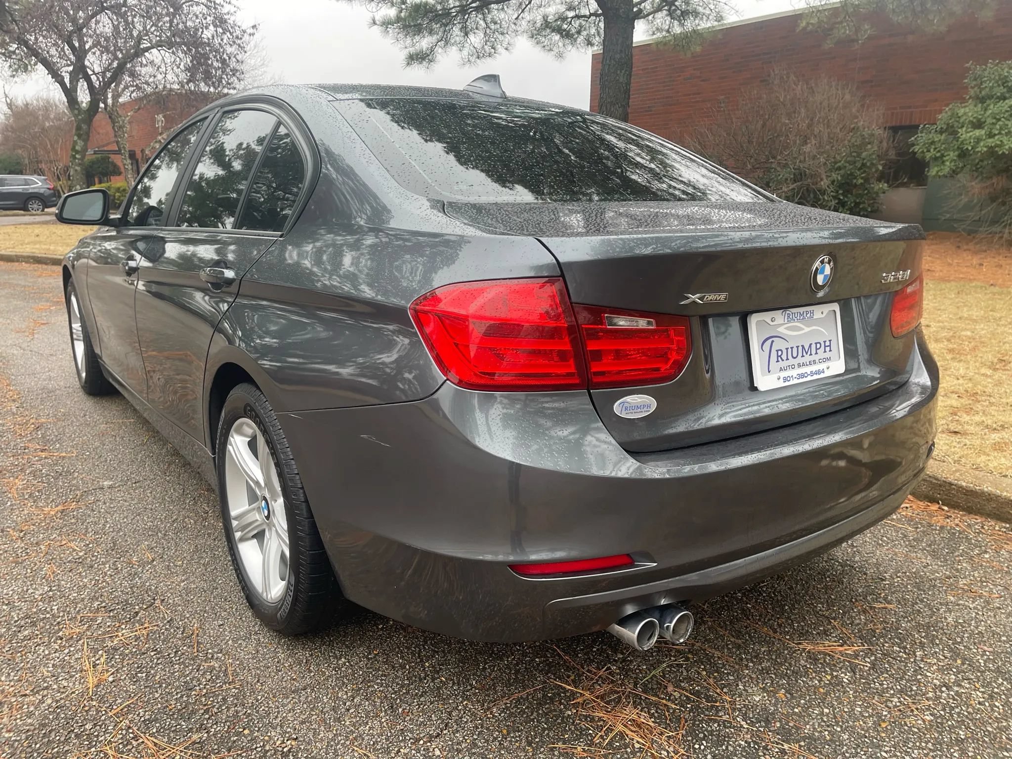 Used 2015 BMW 328i xDrive Sedan AWD/4WD image 3