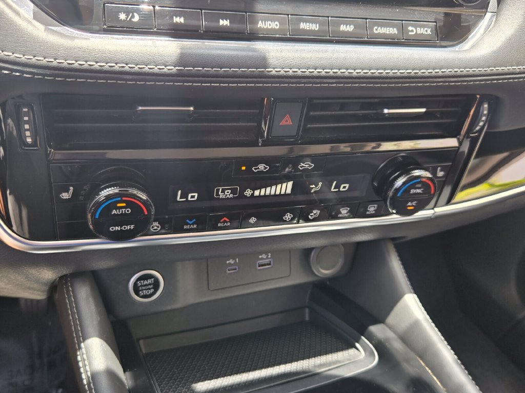 Used 2022 Nissan Rogue SL w/ SL Premium Package FWD image 24