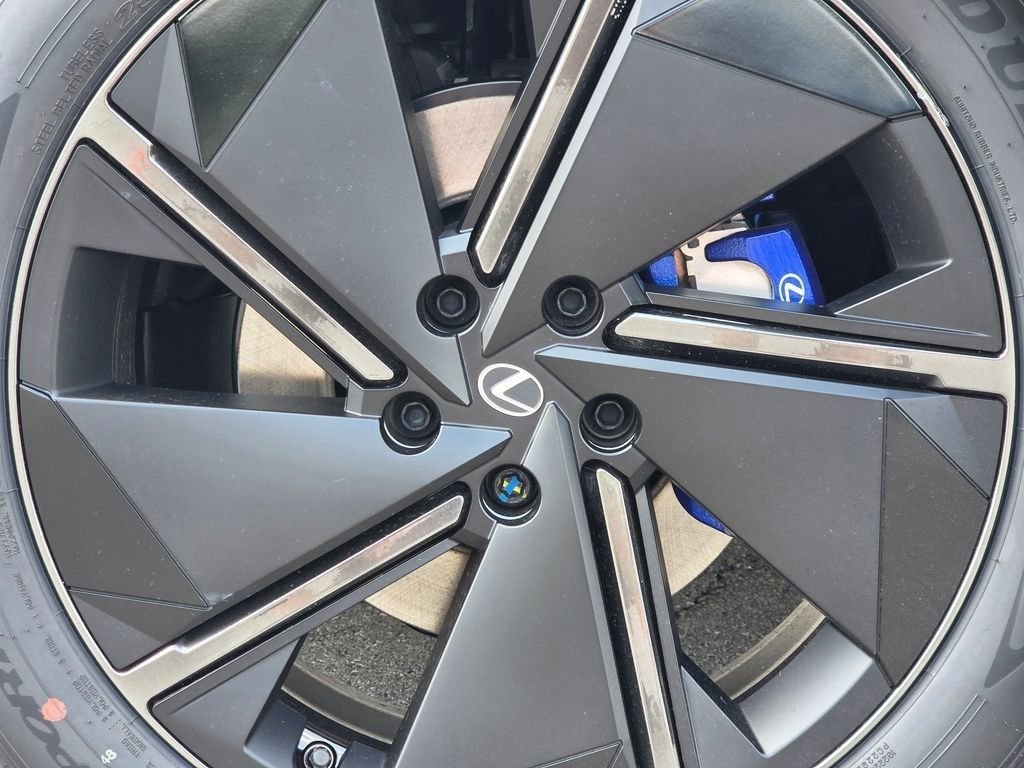 New 2026 Lexus RZ 450e AWD image 23