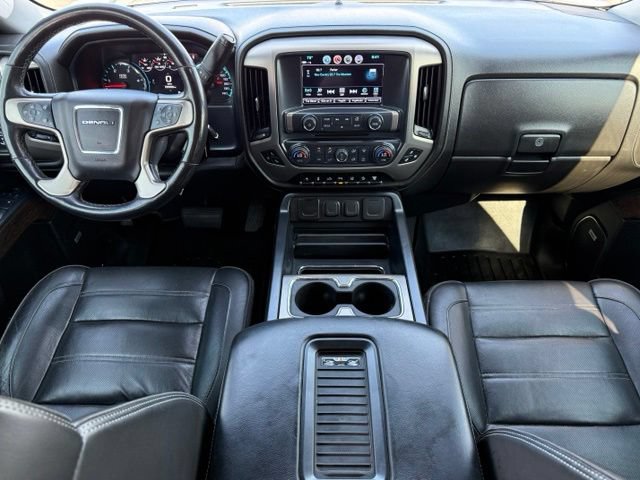 Used 2019 GMC Sierra 2500 Denali w/ Duramax Plus Package AWD/4WD image 12