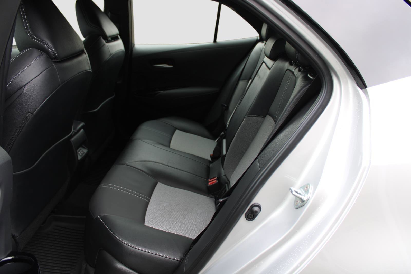 Used 2024 Toyota Corolla XSE image 33