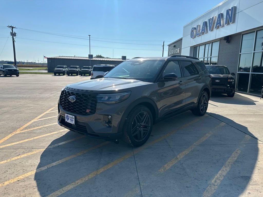 New 2026 Ford Explorer ST w/ Sun And Sound Package AWD/4WD image 3