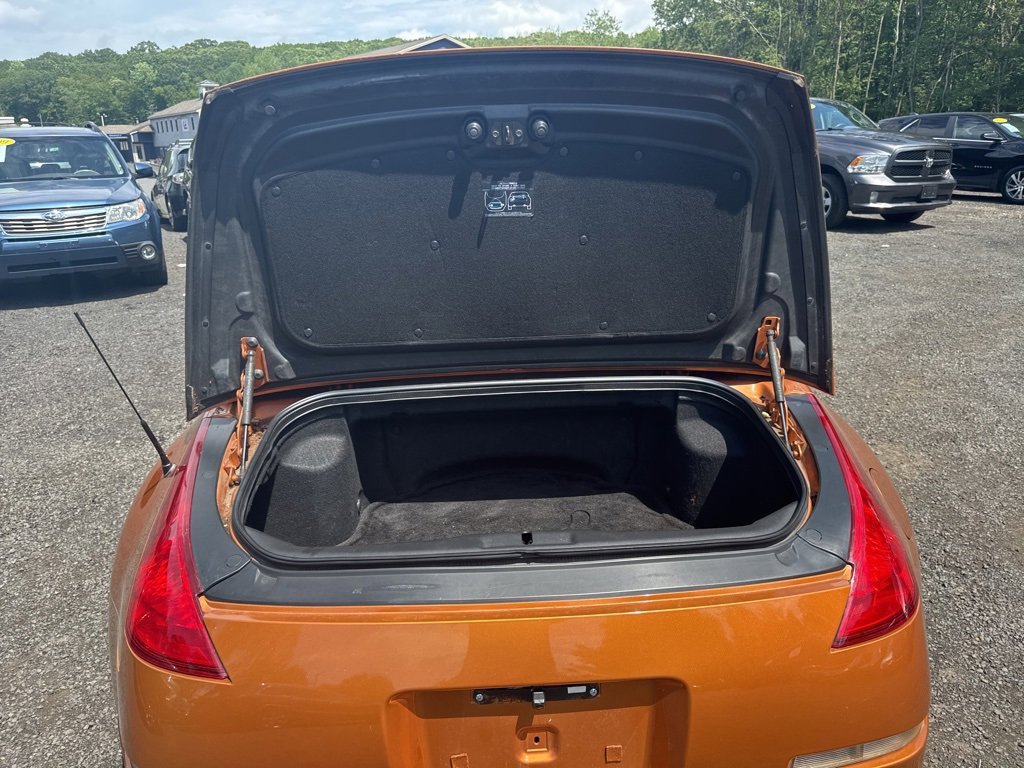 Used 2005 Nissan 350Z Touring image 36
