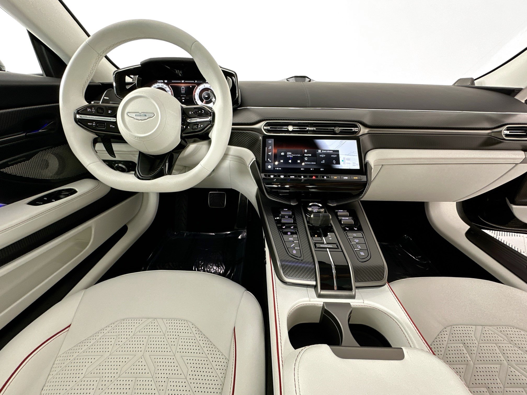 New 2026 Aston Martin Vanquish RWD image 21