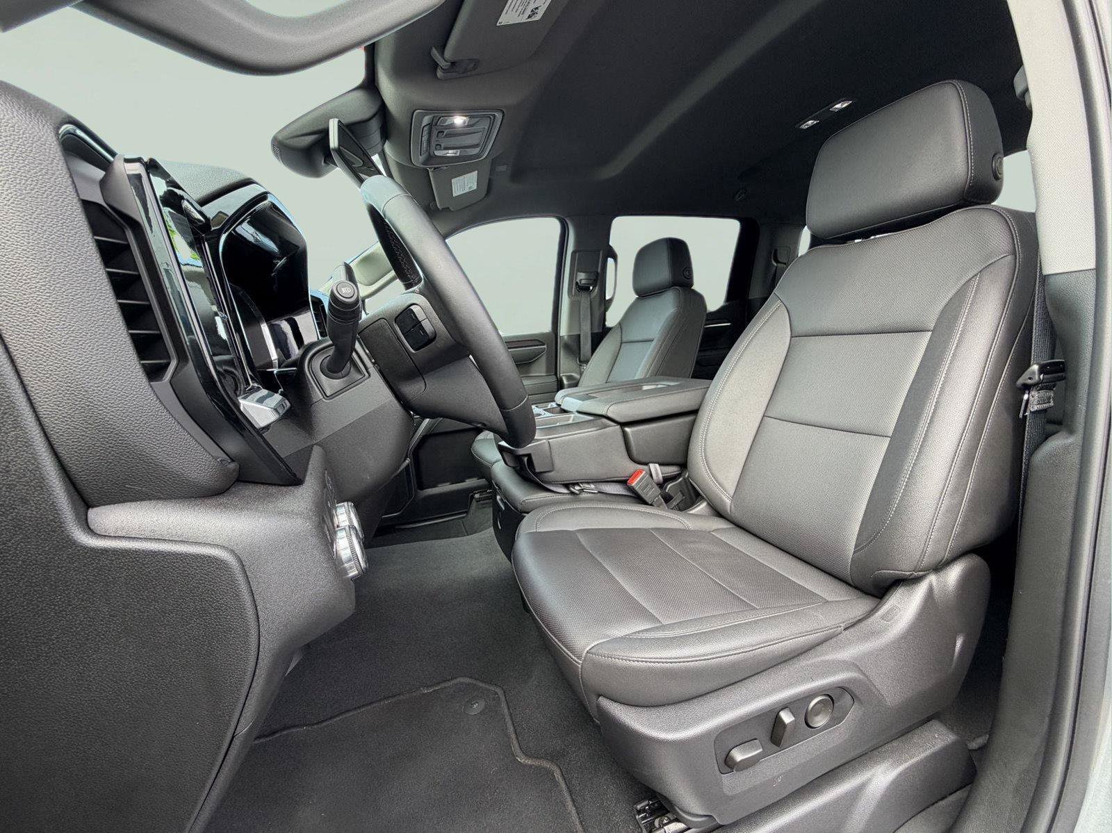 Used 2026 GMC Sierra 1500 SLT AWD/4WD image 23