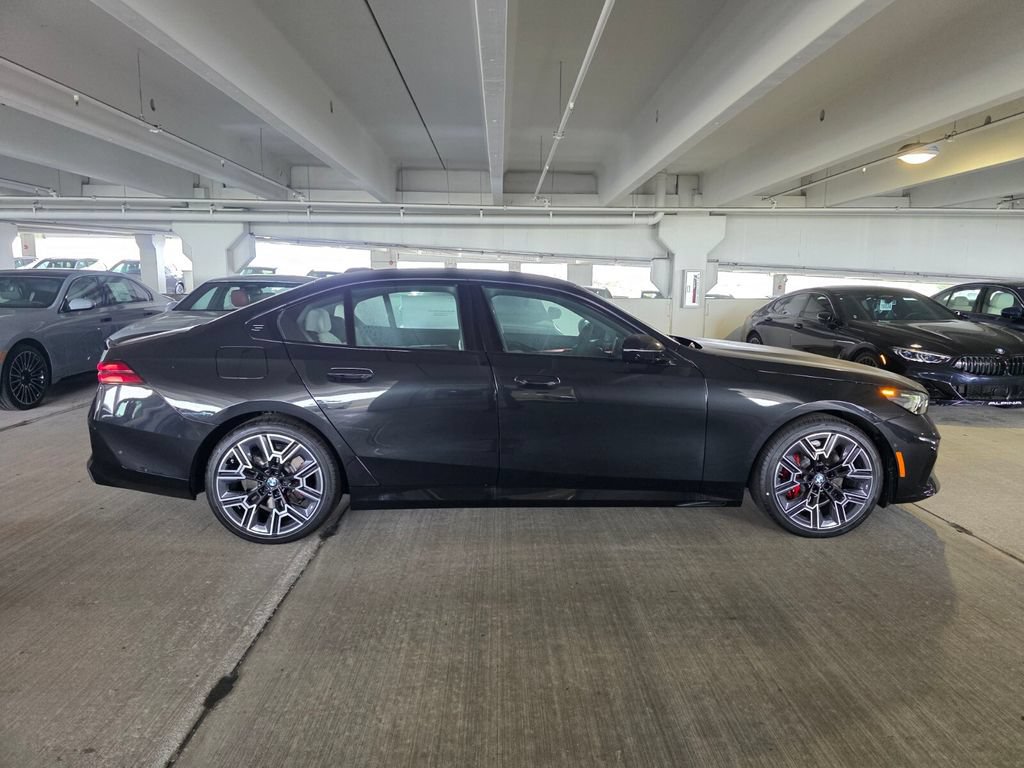 New 2027 BMW 530i xDrive w/ M Sport Package AWD/4WD video 3
