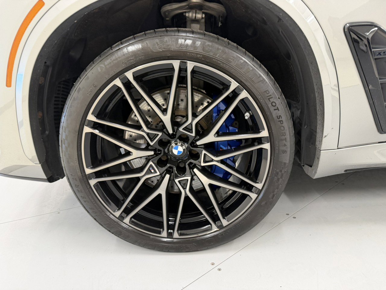 Used 2020 BMW X5 M Competition w/ Executive Package image 66