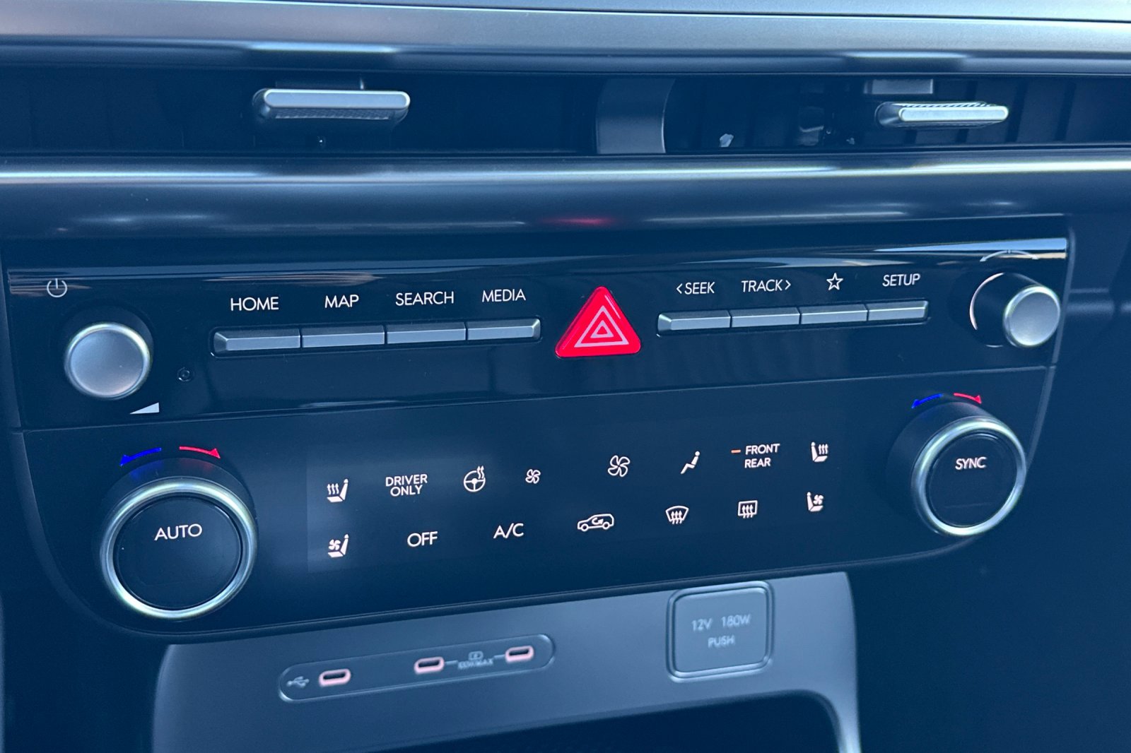 New 2026 Hyundai Ioniq 9 Calligraphy image 22