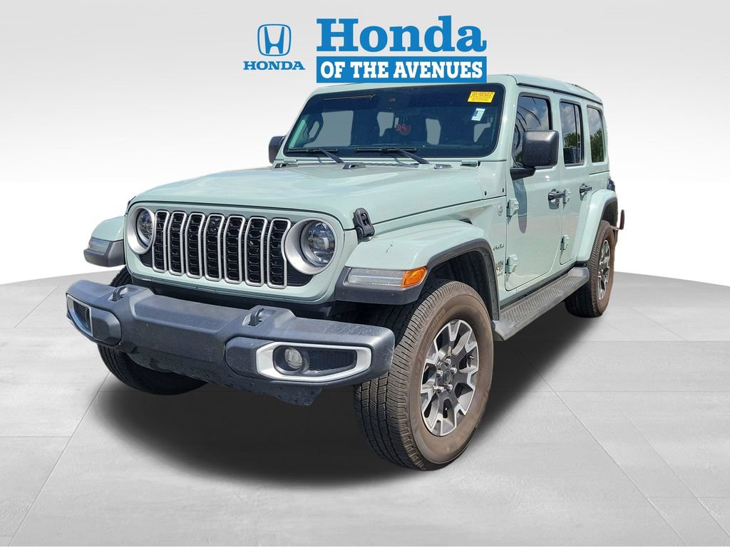 Used 2024 Jeep Wrangler Unlimited Sahara w/ Technology Group AWD/4WD image 3