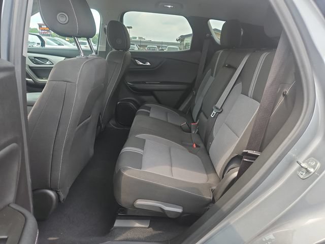 Used 2025 Chevrolet Blazer LT FWD image 24