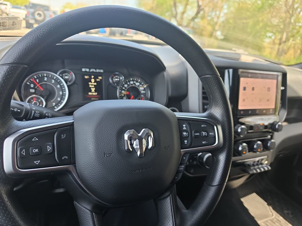Used 2025 RAM 1500 Tradesman w/ Night Edition AWD/4WD image 23