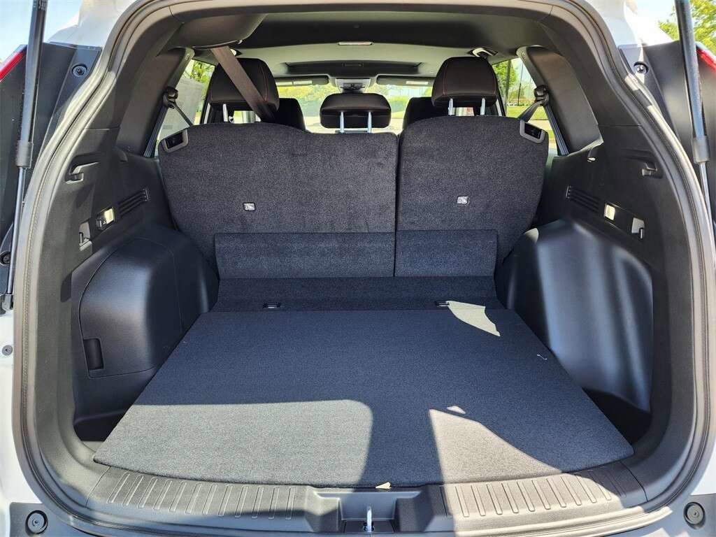 Used 2023 Honda CR-V Sport image 16