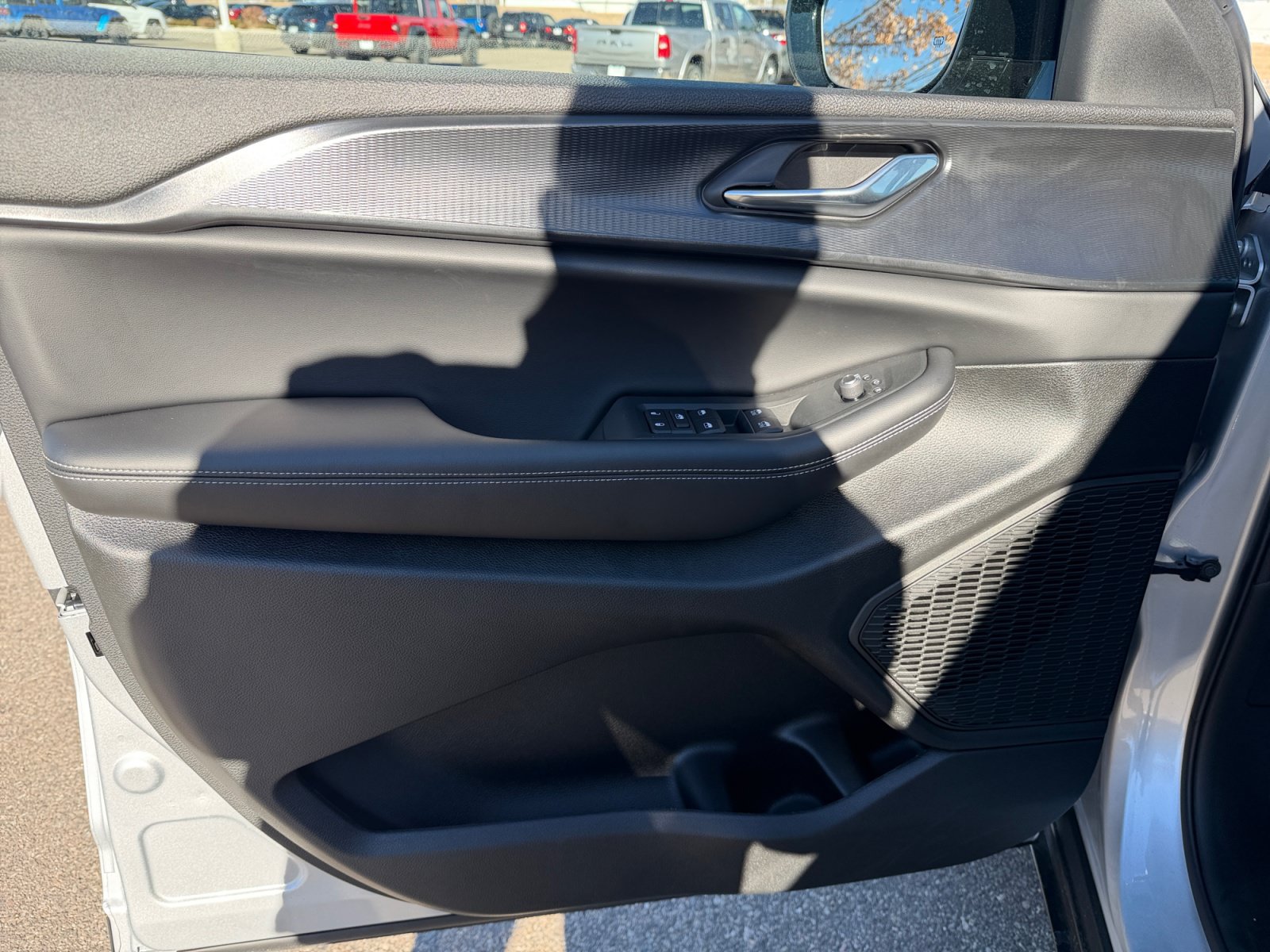 New 2025 Jeep Grand Cherokee L Altitude AWD/4WD image 14