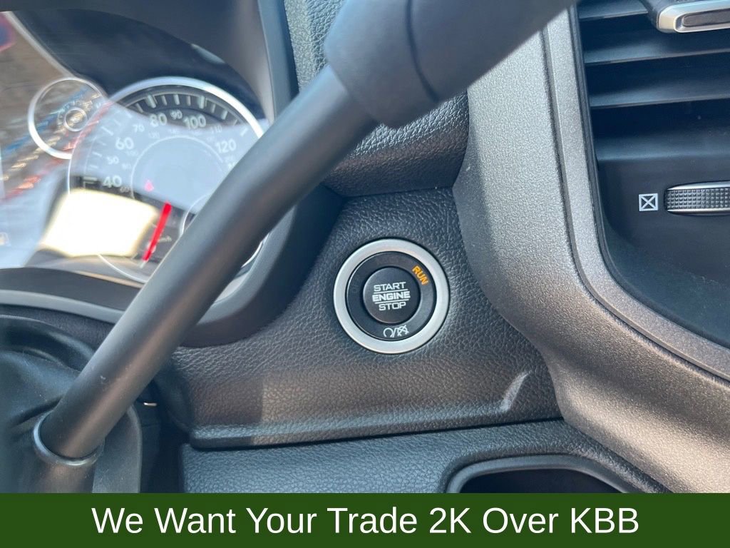 Used 2024 RAM 2500 Tradesman w/ Chrome Appearance Group image 13