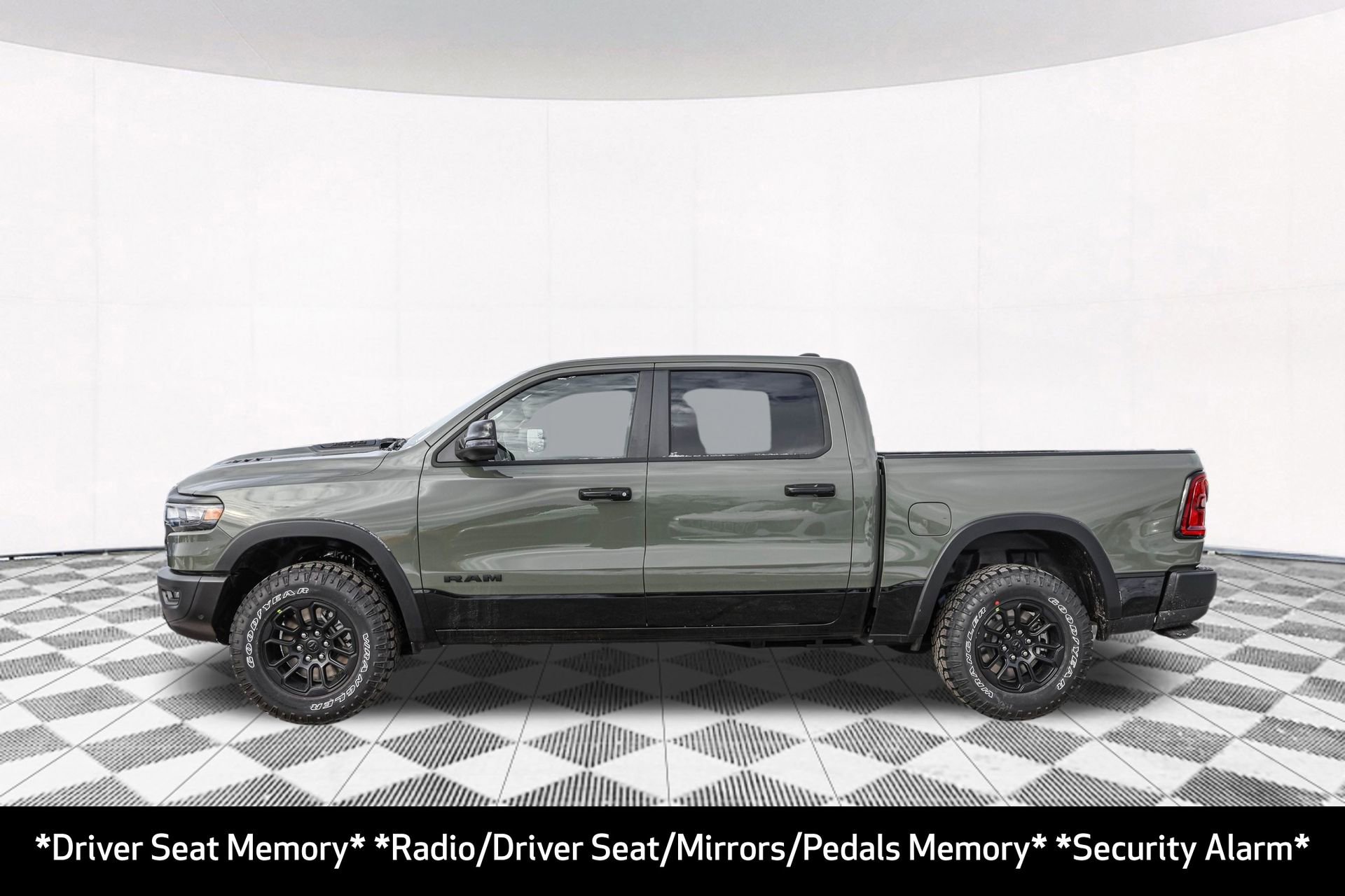 New 2026 RAM 1500 Rebel image 9