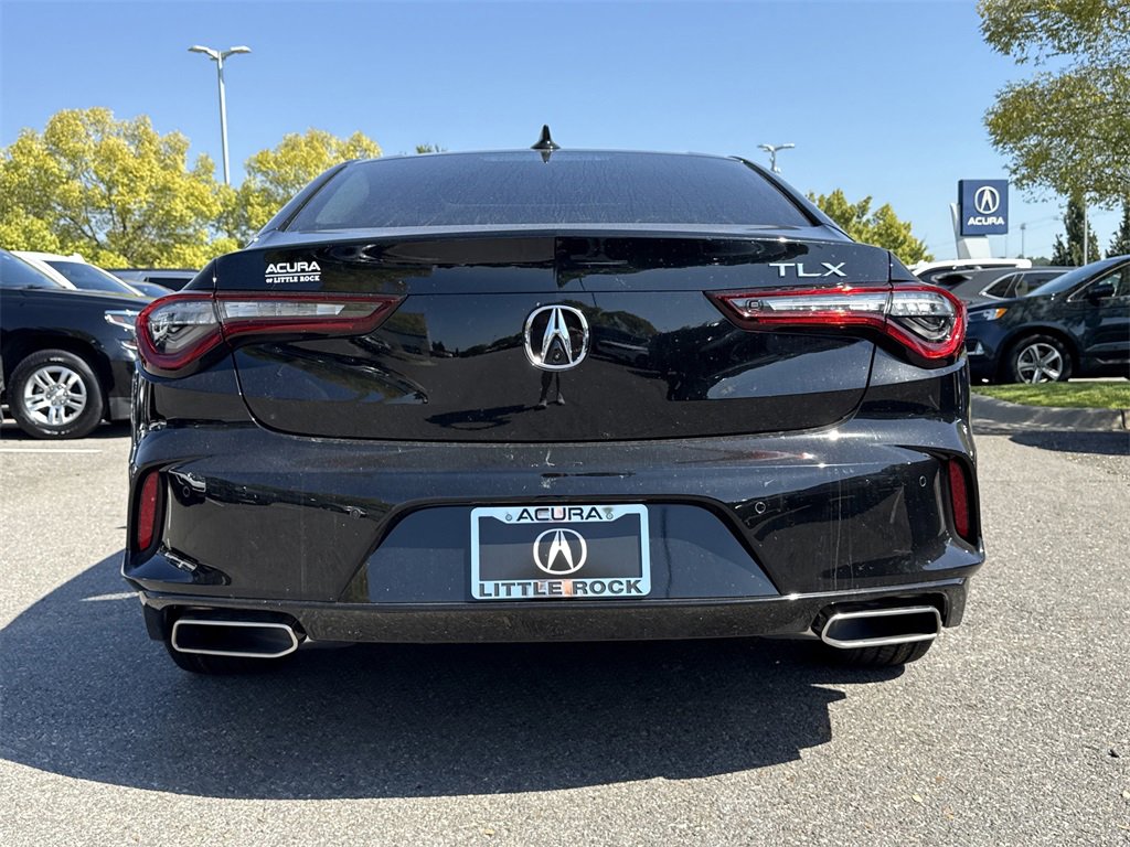 New 2025 Acura TLX w/ Technology Package image 4