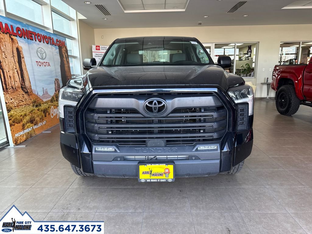 Used 2023 Toyota Tundra SR5 w/ SR5 Convenience Package AWD/4WD image 6