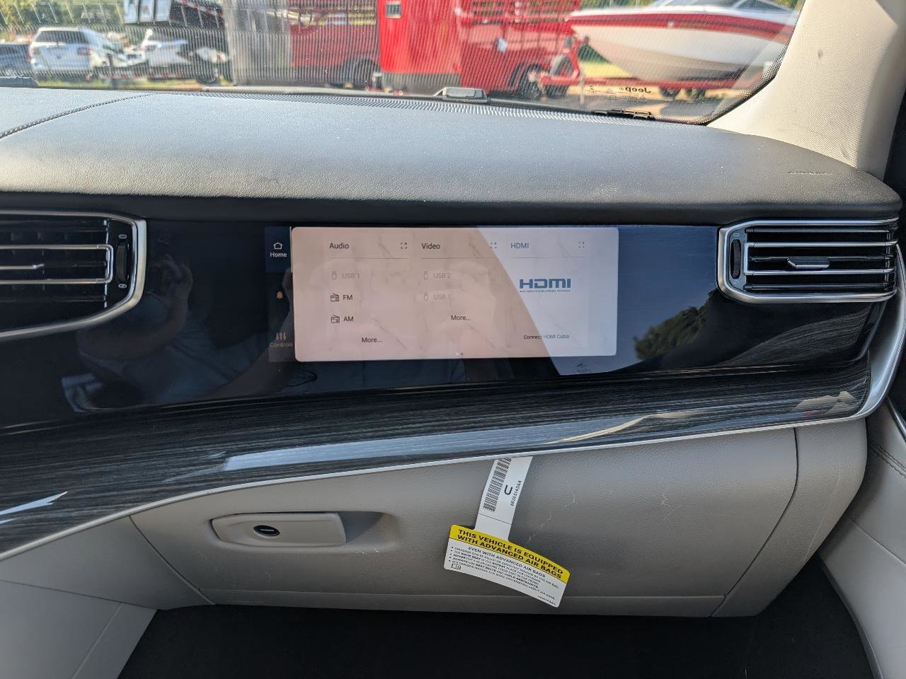 Used 2022 Jeep Wagoneer Series II AWD/4WD image 30