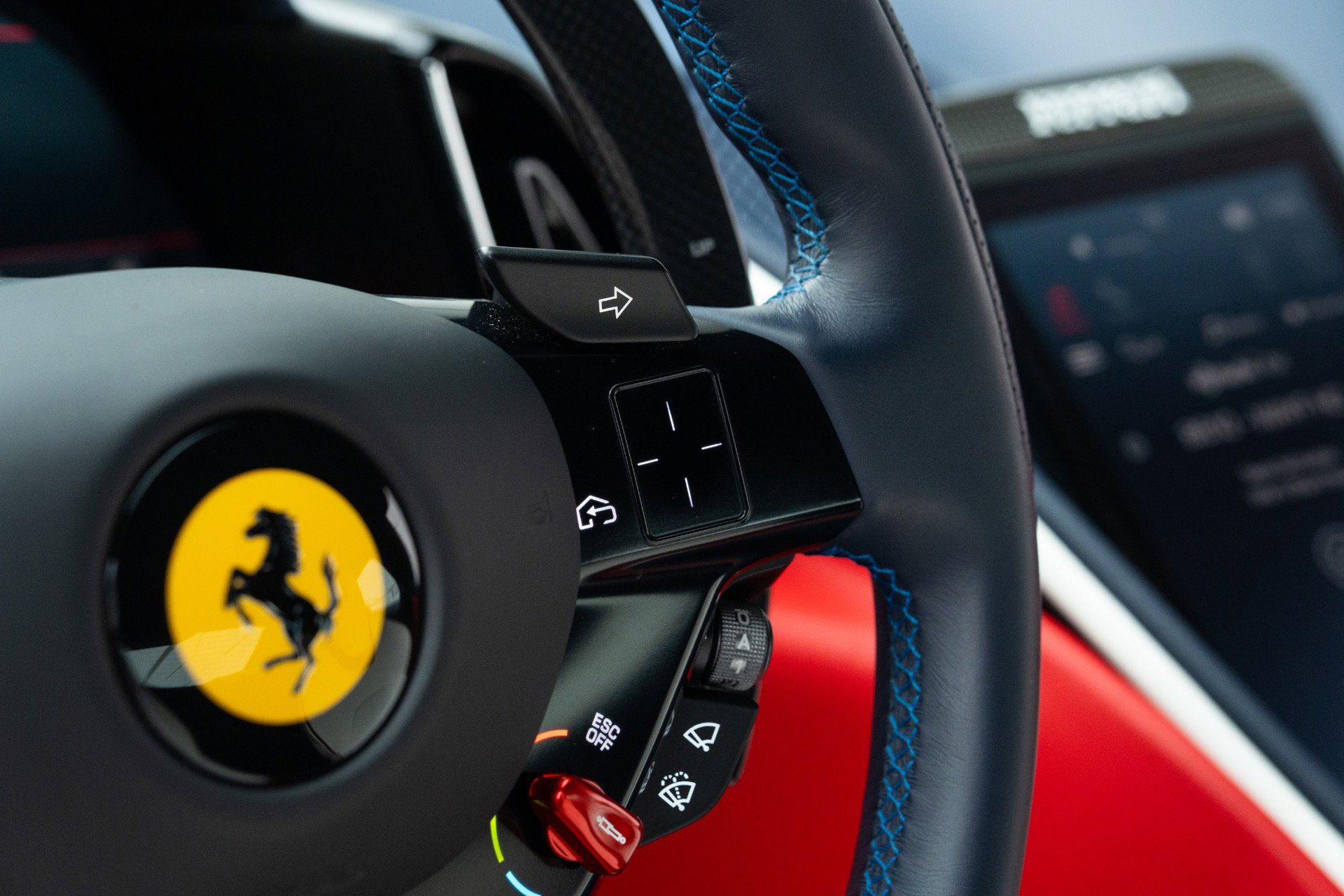 Used 2023 Ferrari Roma RWD image 43
