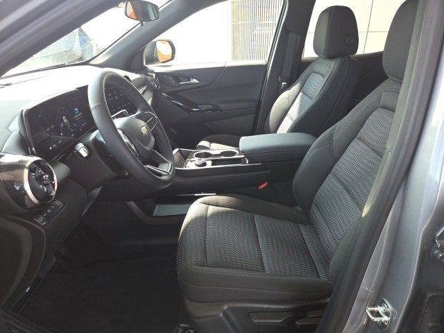 New 2026 Chevrolet Equinox LT image 13