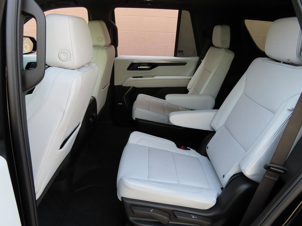 New 2026 Chevrolet Tahoe Premier w/ Sun And Tow Package AWD/4WD image 27