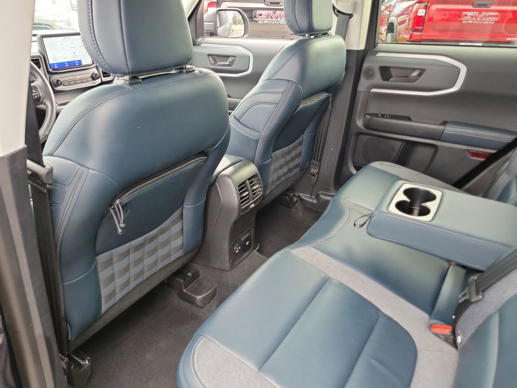 Used 2023 Ford Bronco Sport Outer Banks w/ Tech Package AWD/4WD image 12