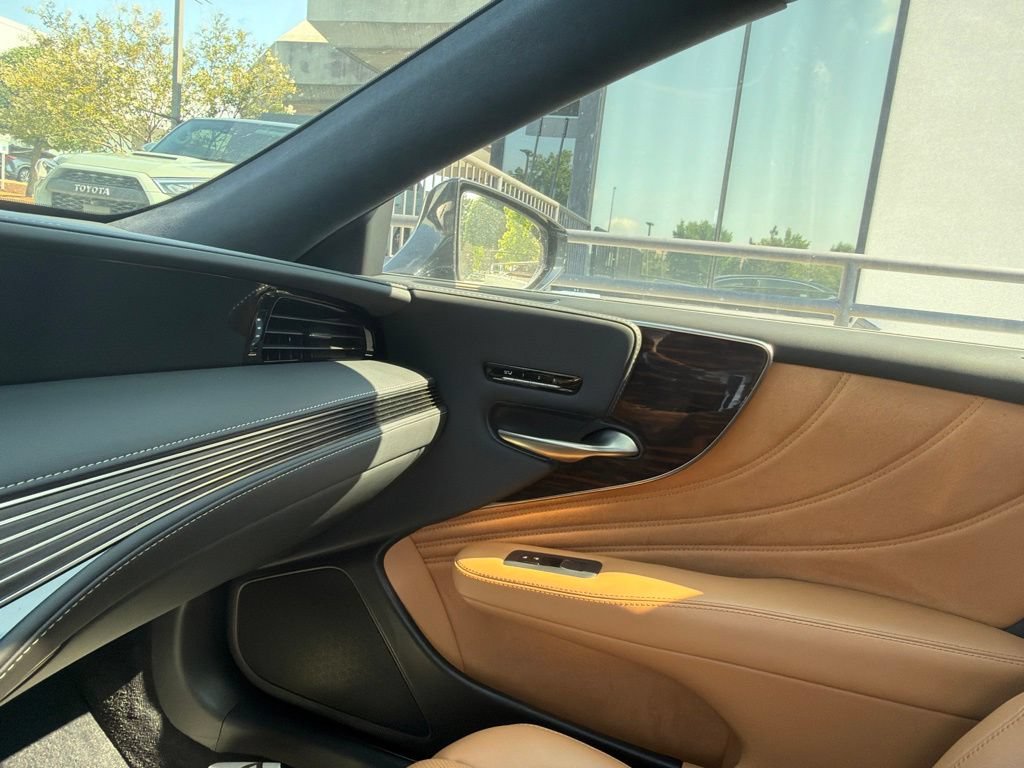 Used 2023 Lexus LS 500 AWD w/ Luxury Package image 35