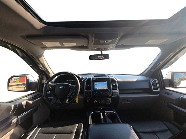 Used 2016 Ford F150 XLT w/ Equipment Group 302A Luxury AWD/4WD image 12