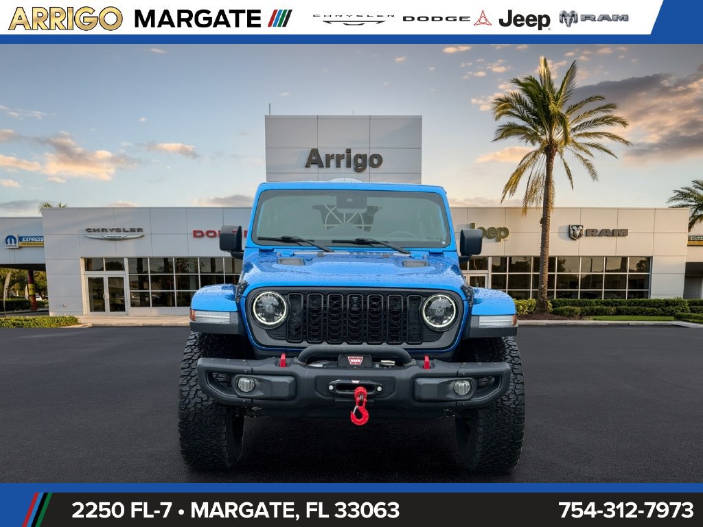 Certified 2024 Jeep Wrangler Unlimited Rubicon AWD/4WD image 2
