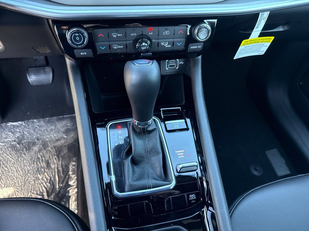 New 2026 Jeep Compass Limited AWD/4WD image 14